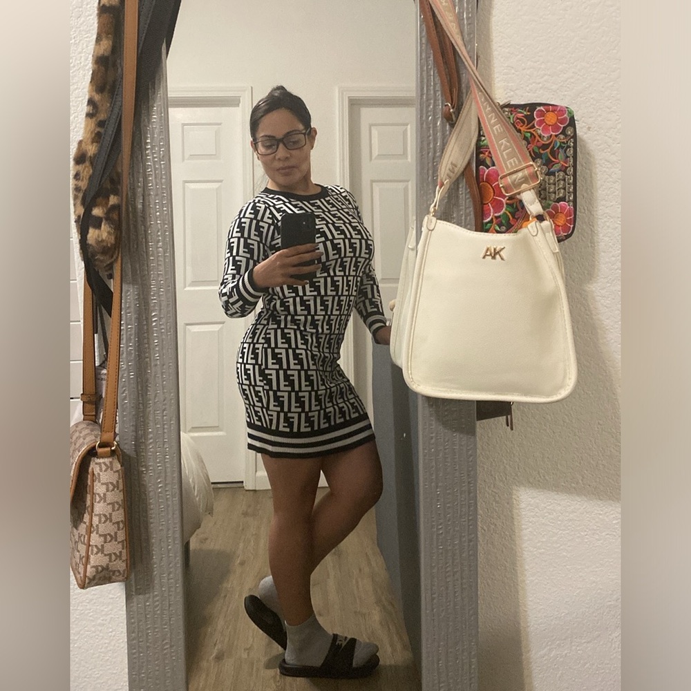 FF inspired dress - Picture 2 of 2